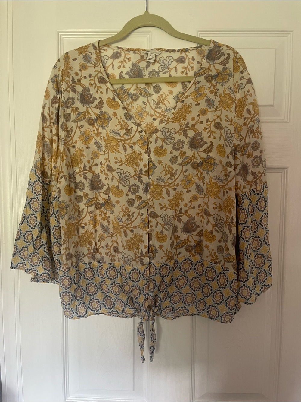 Cato Floral Button-Front Tie-Hem Blouse - Cream, Mustard, Gray